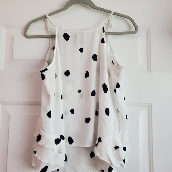 CAbi Dottie Tank (camisole) style #6532, Spring 2024 collection - Picture 2 of 6